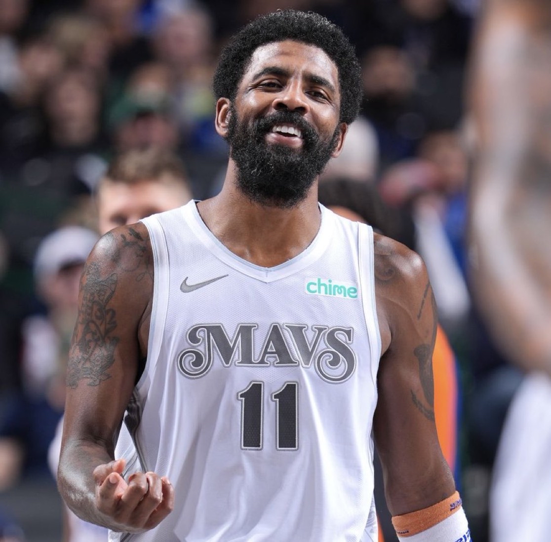 前曼联助教：阿莫林带领曼联走在正确道路上，对未来充满期待（前曼联助教：阿莫林引领红魔步入正轨，未来可期）