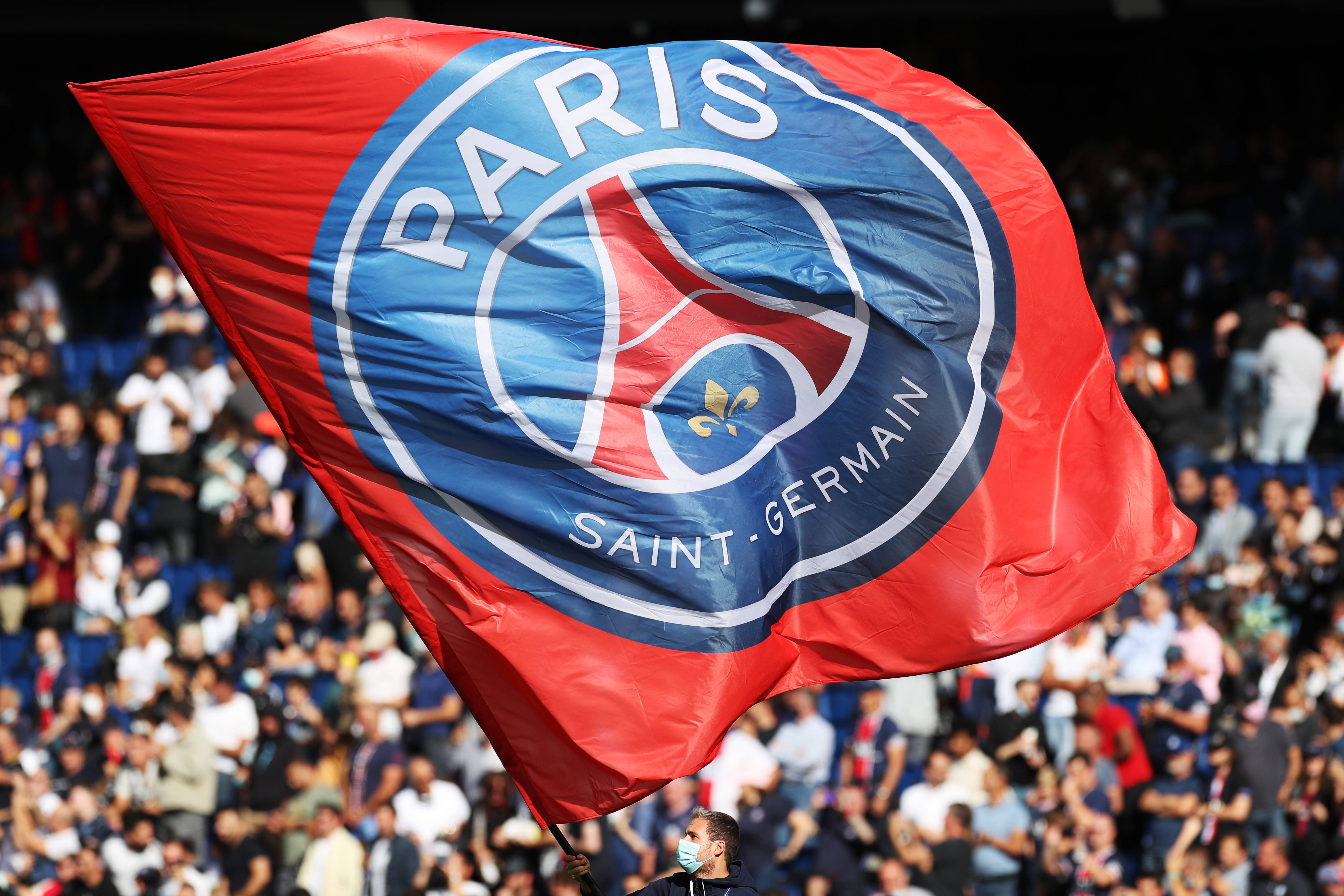 世界羽联年度最佳候选公布：石宇奇领衔佳男，陈雨菲王祉怡入围（世界羽联年度大奖候选出炉：石宇奇领跑最佳男球员，陈雨菲、王祉怡上榜）